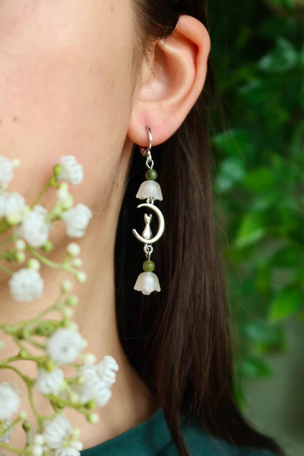 Flower cat moon leaf earrings