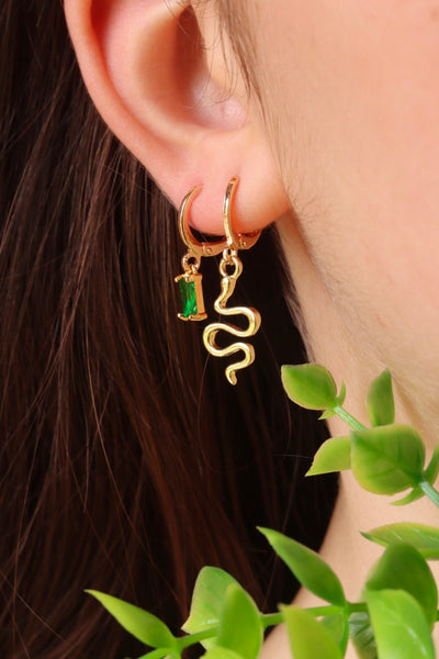 Medusa 24k gold plated earrings huggies set