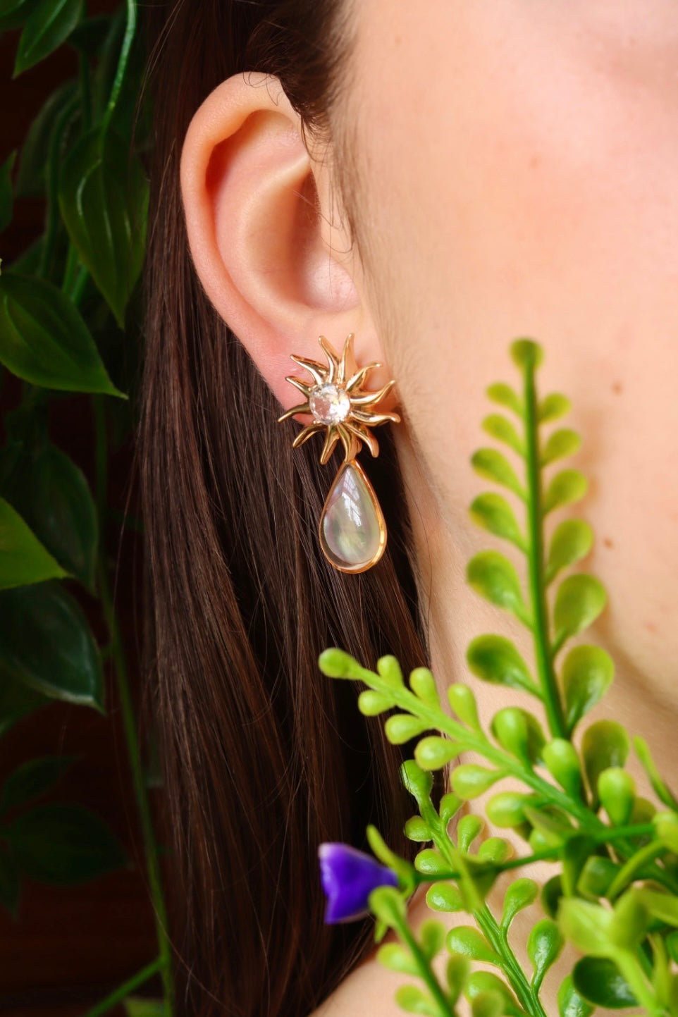 Sun stone drop stud earrings