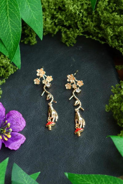 Mushroom foraging stud earrings