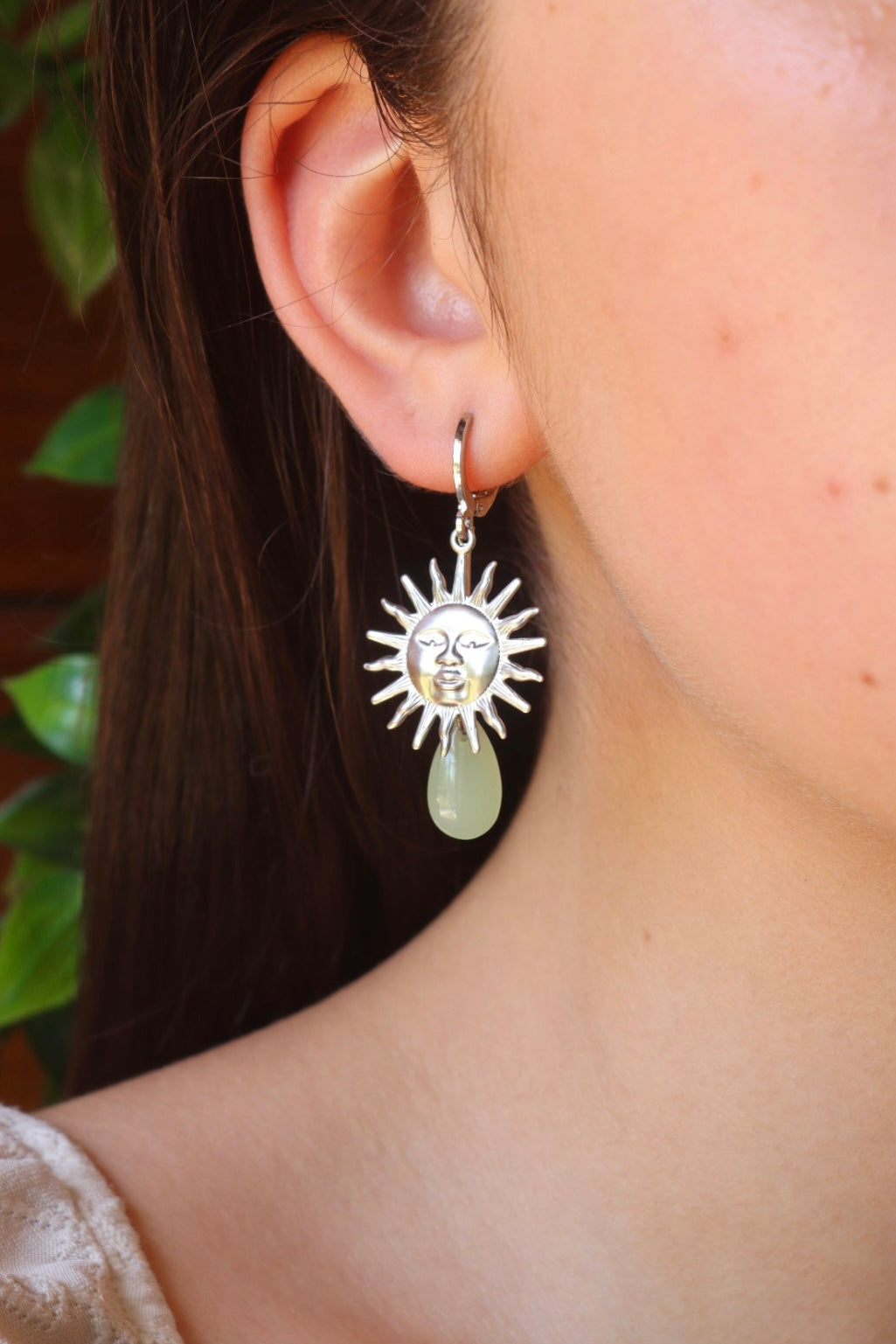 Silver sun green drop earrings