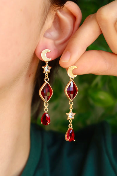 Red star moon earrings