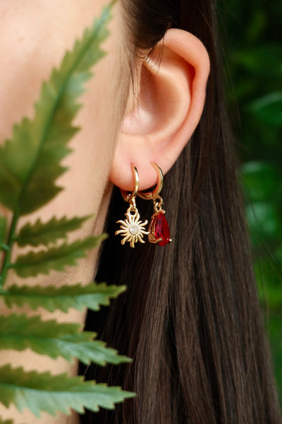 Sun and red drop earrings set