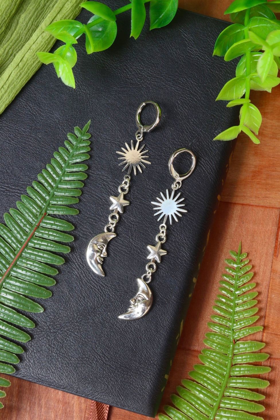 Moon star earrings