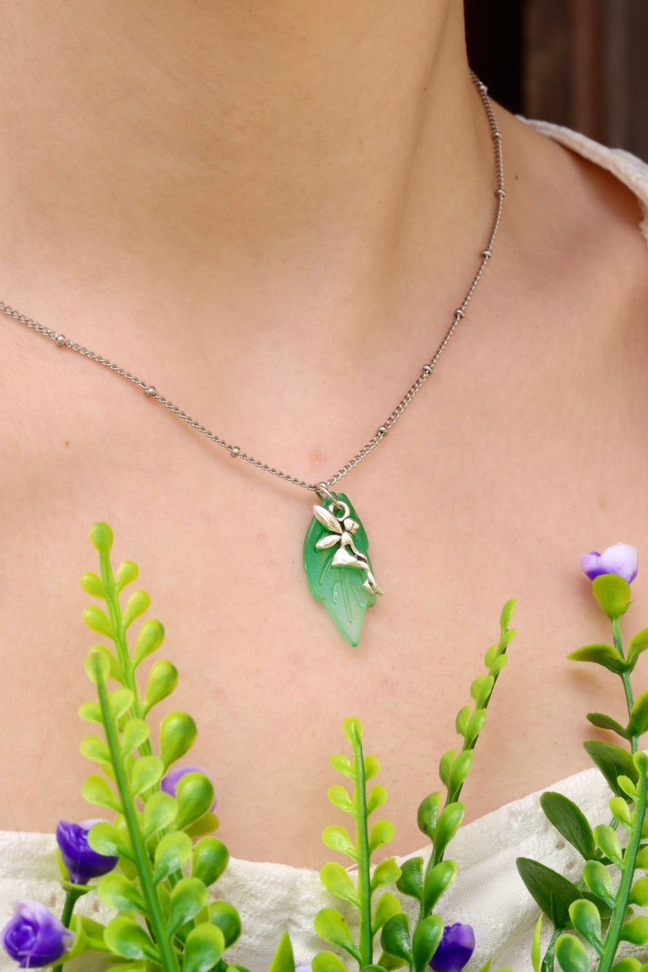 Silver fairy leaf necklace