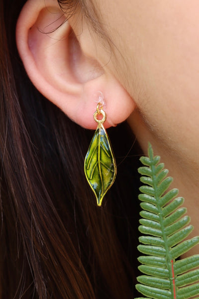 Leaf clip on earrings