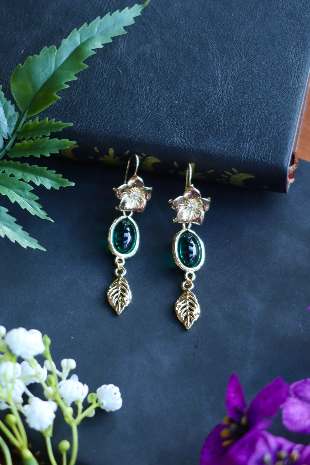 Flower green gemstone leaf earrings