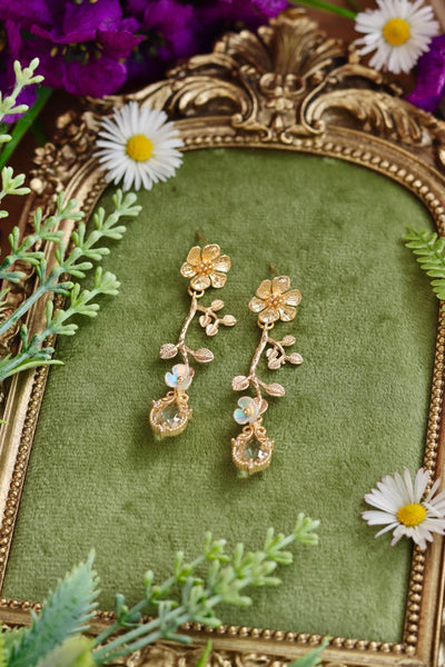 Flowering Vine Stud Earrings