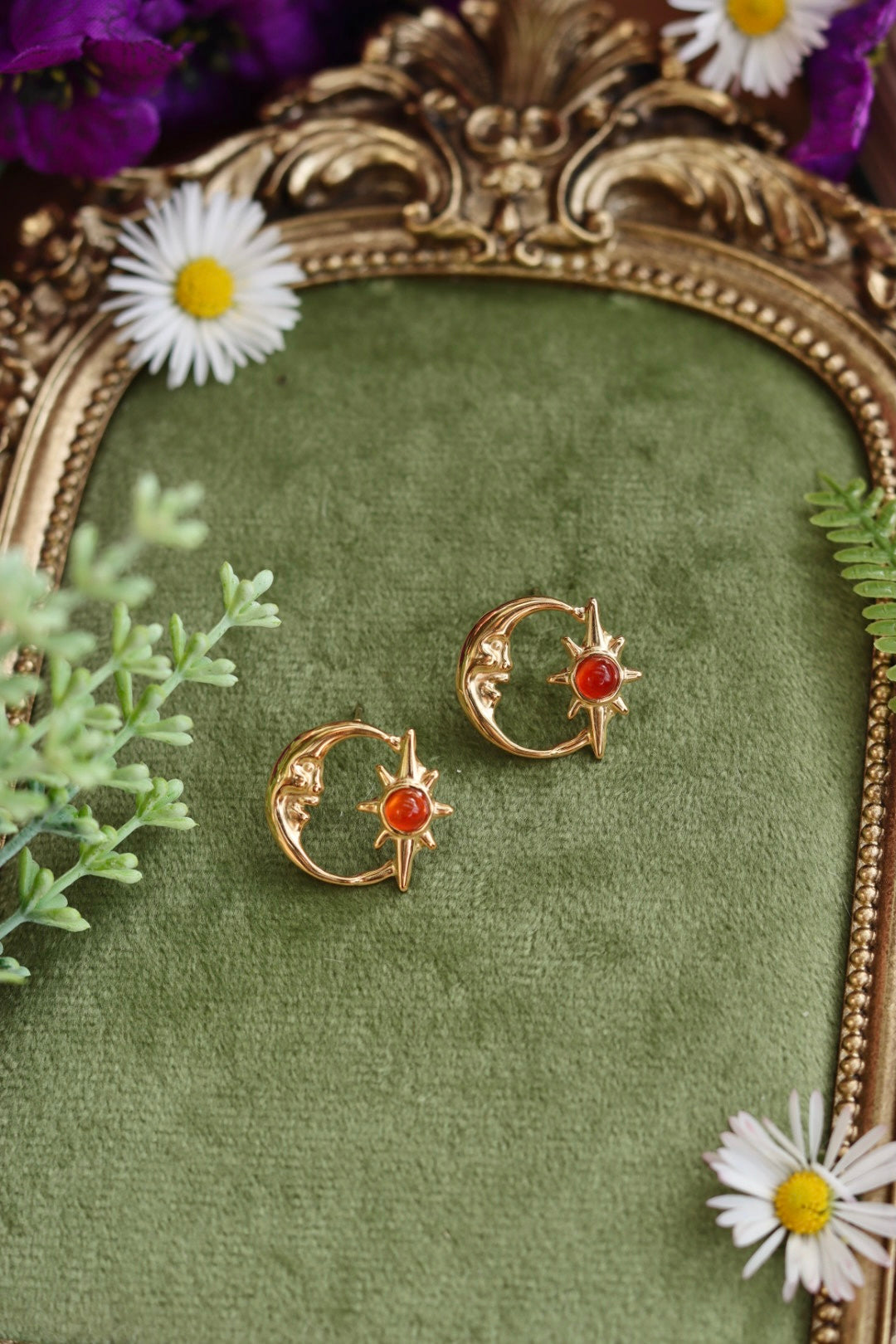 Crimson moon stud earrings