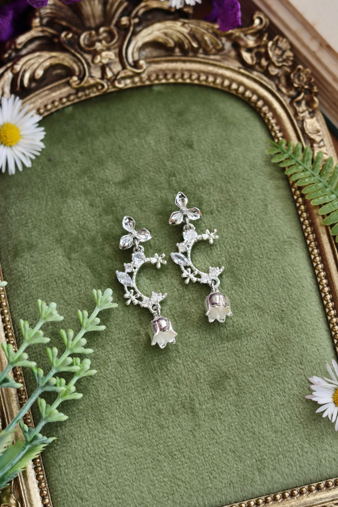 Moonlight bloom earrings