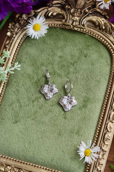 Silver leaf earrings