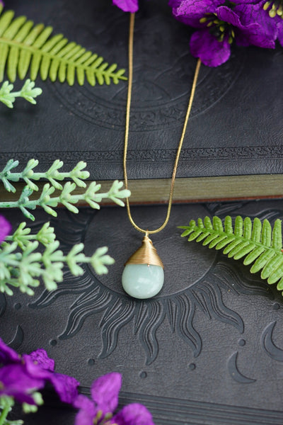 Green aventurine stone necklace