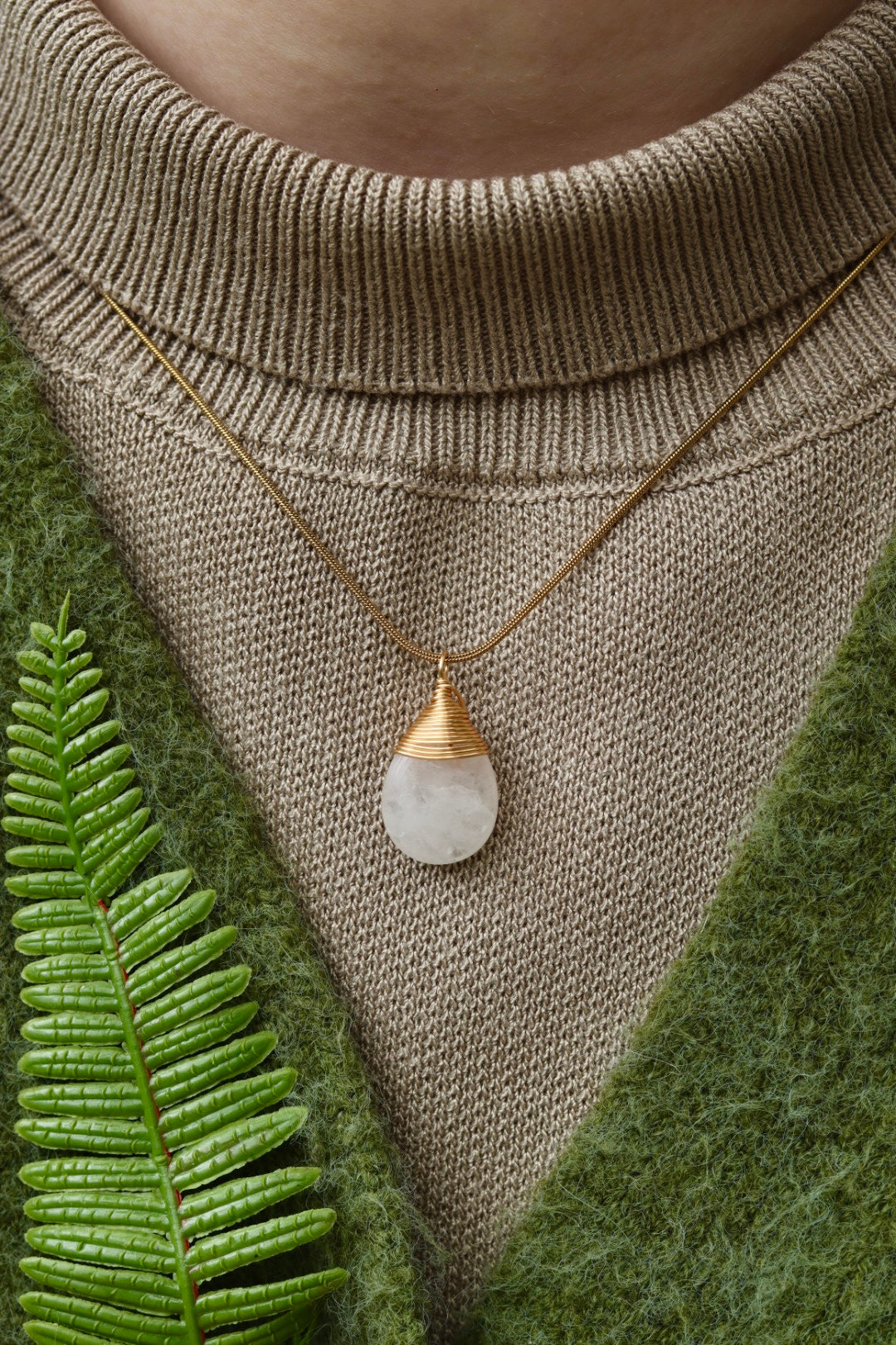 Rose quartz Stone Necklace