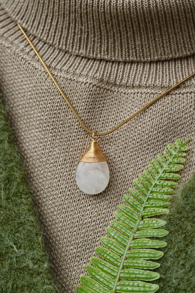 Rose quartz Stone Necklace